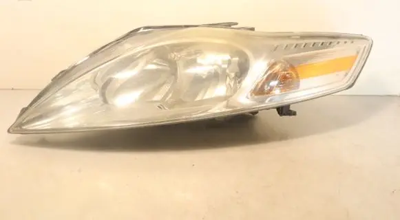 Ford Mondeo Mk III Headlight/headlamp