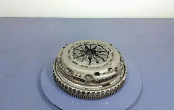 Chevrolet Express Clutch set kit 302103451R