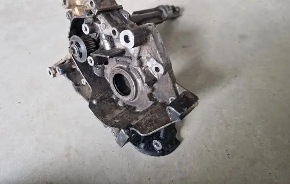 Mitsubishi L200 Oil pump 