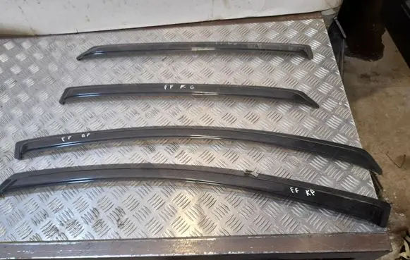 Ford Fusion II Front door glass trim molding NERA