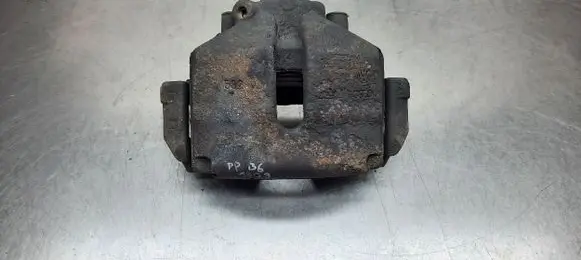 Volkswagen PASSAT B6 Front brake caliper