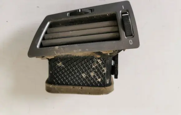BMW 7 E65 E66 Dashboard side air vent grill/cover trim 6911242