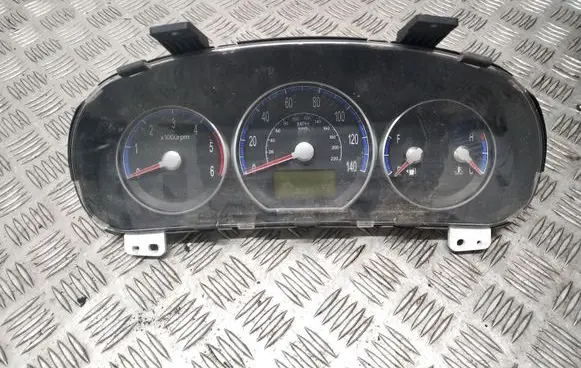 Hyundai Santa Fe Speedometer (instrument cluster) 940012B381