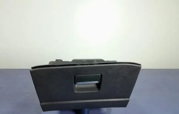 Ford Mondeo MK IV Glove box 7S71-A06020-CJ