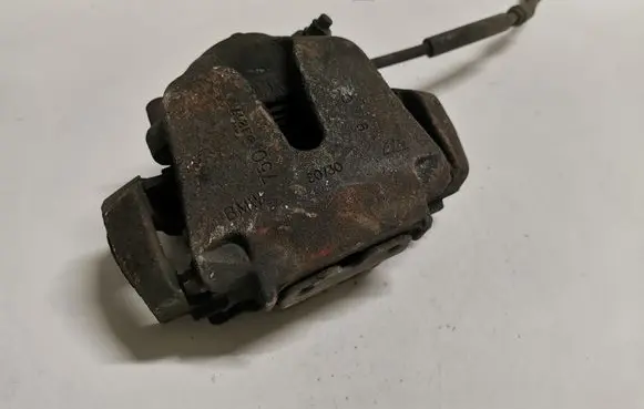 BMW X5 E70 Front brake caliper 60730