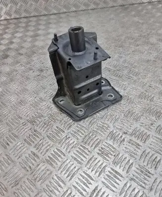 Nissan Leaf I (ZE0) Front shock absorber damper bump stop 
