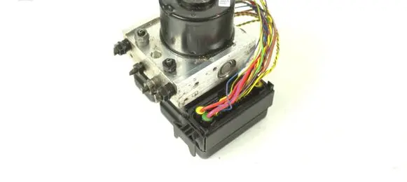 Mini One - Cooper R50 - 53 ABS Pump 6765323 6765325