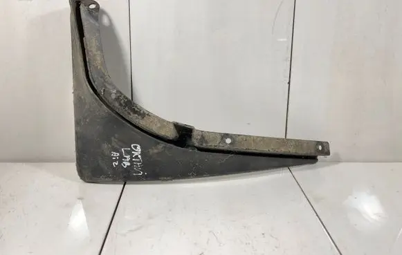 Skoda Octavia Mk2 (1Z) Rear mudguard 1Z0821822B41
