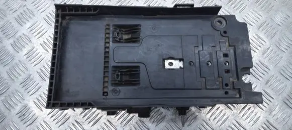 Ford Mondeo MK V Battery tray DG9310720AE DG9310720A