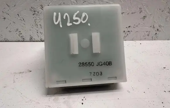 Nissan X-Trail T31 Door central lock control unit/module 28550JG40B 7Z03