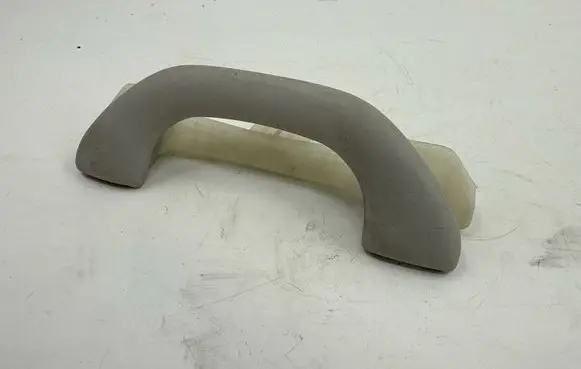 Volkswagen PASSAT B6 Front interior roof grab handle