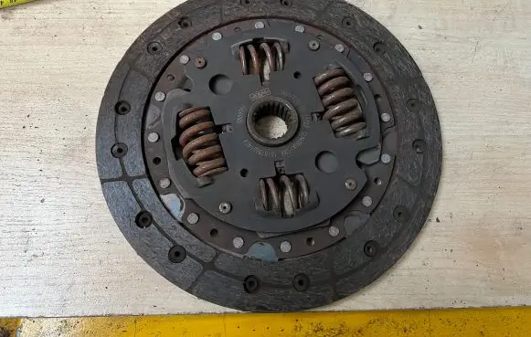 Mazda 5 Clutch pressure plate 3M517550G1D