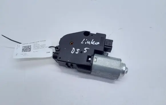 Citroen DS5 Sunroof motor/actuator 1731706A 02708531