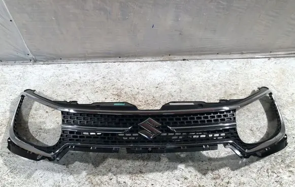 Suzuki Ignis Front bumper upper radiator grill 7211262r0