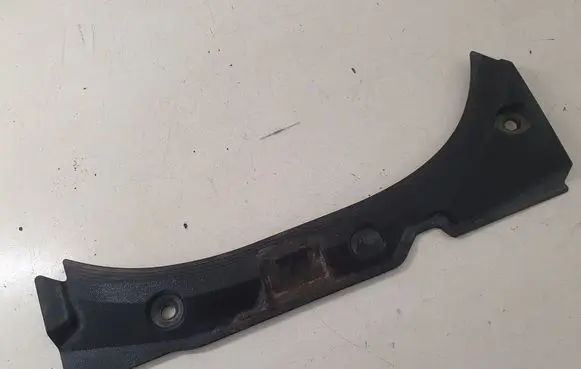Audi A8 S8 D4 4H Fender end trim 4H0823745C