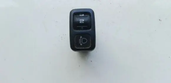 Mazda Xedos 6 Headlight level height control switch