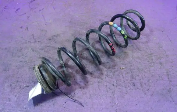Skoda Fabia Mk2 (5J) Rear coil spring