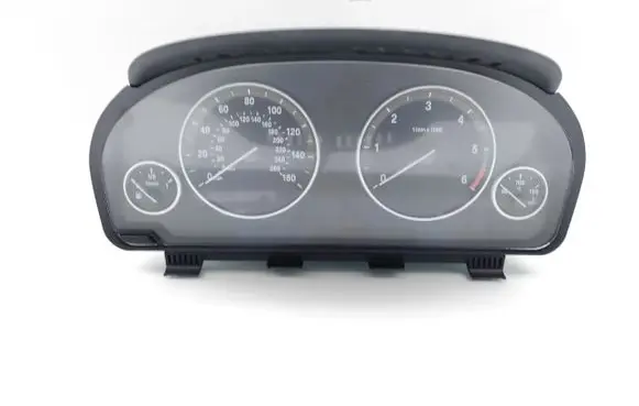 BMW 5 F10 F11 Speedometer (instrument cluster) 9339896 176494-11 2633551