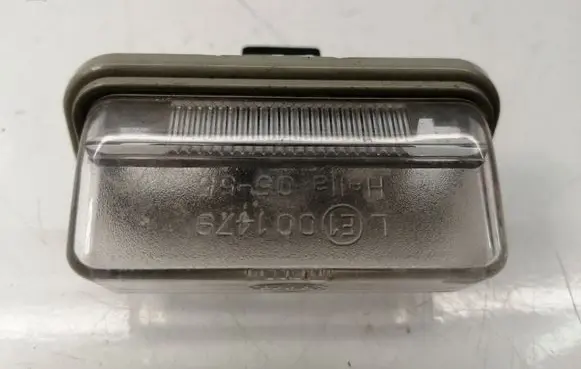 Toyota Avensis T250 Number plate light 8127005042