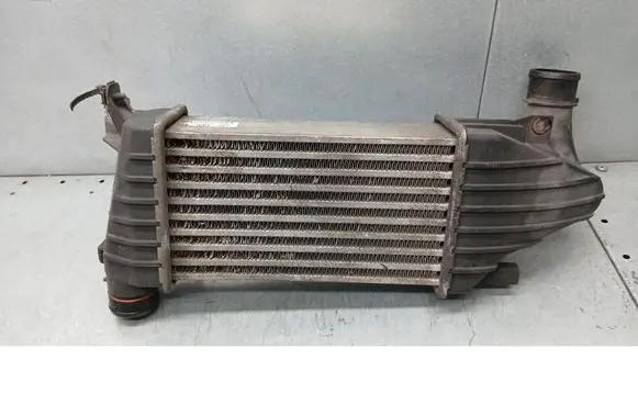 Opel Astra H Intercooler radiator 13128926