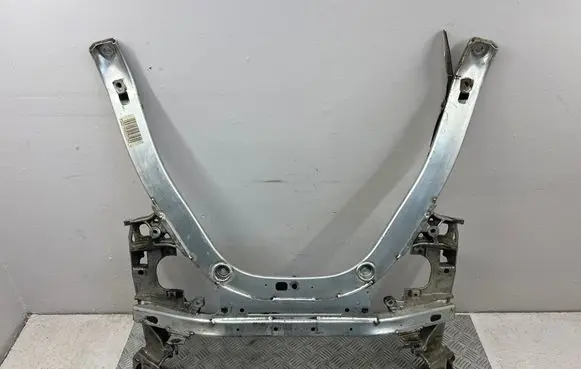 BMW 5 E60 E61 Front subframe 6759461