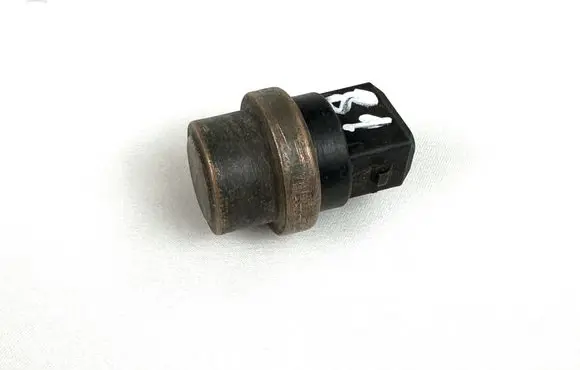 Coolant temperature sensor
