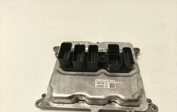 BMW 1 F20 F21 Engine control unit/module 7640755