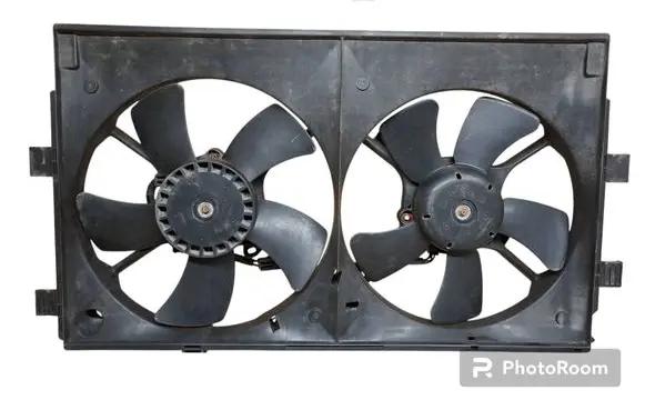Mitsubishi Lancer VIII Electric radiator cooling fan 