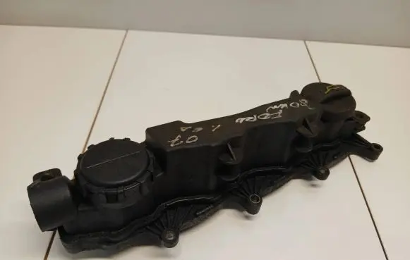 Ford Focus Rocker cam cover 