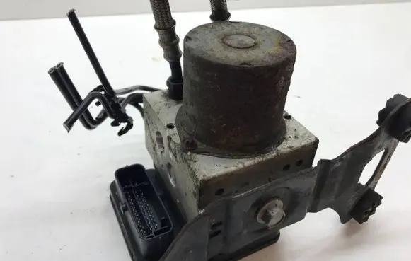 Mercedes-Benz S W222 ABS Pump A2224310300
