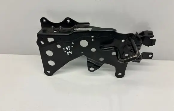 BMW X5 E53 Seat back rest lock catch 7059615