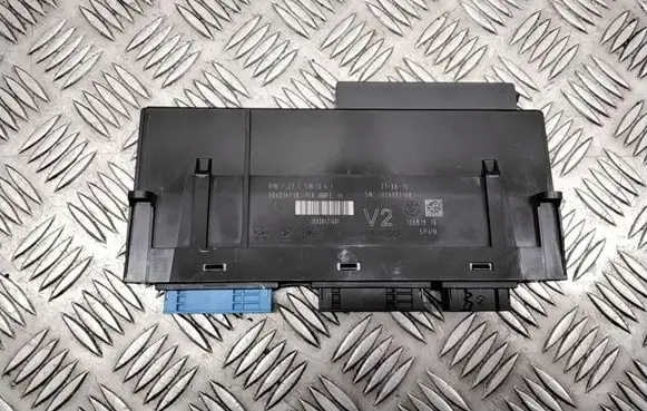 BMW 5 F10 F11 Comfort/convenience module 30T6987168 938421401