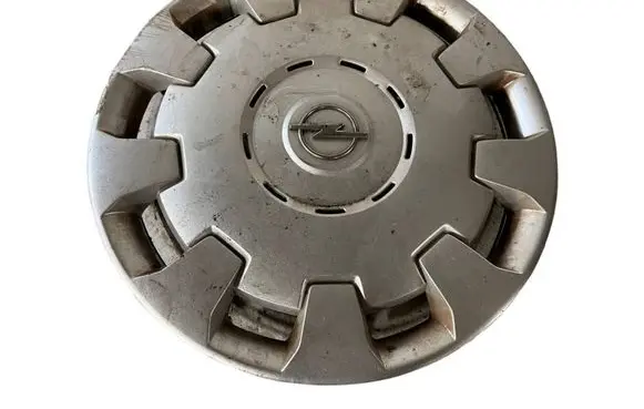 Opel Astra G R15 wheel hub/cap/trim 24413158