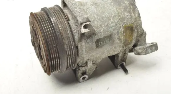 Volvo C30 Air conditioning (A/C) compressor (pump) 
