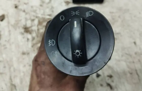 Ford Focus C-MAX Light switch 6Q0941531C Q1CT3441