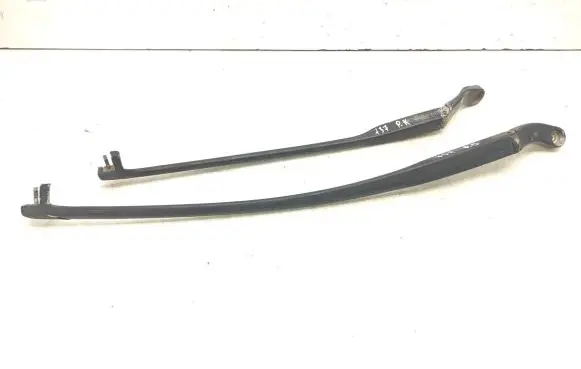 Fiat Croma Front wiper blade arm