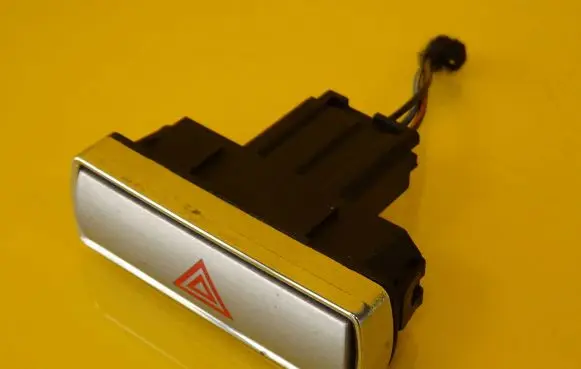 Ford Mondeo Mk III Hazard light switch 4S7T13A350AB