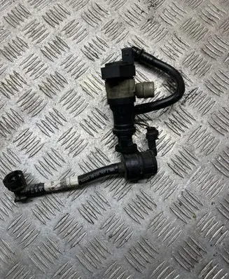 BMW 5 GT F07 Vacuum valve 7636157