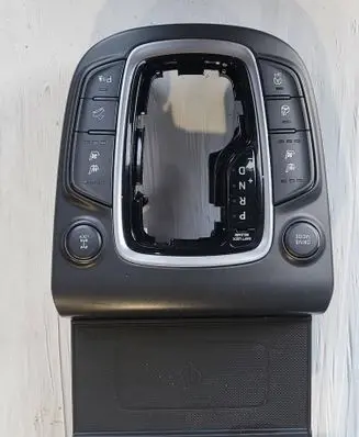 Hyundai Kona I Wireless charging module 95560J9000 84652-j9101