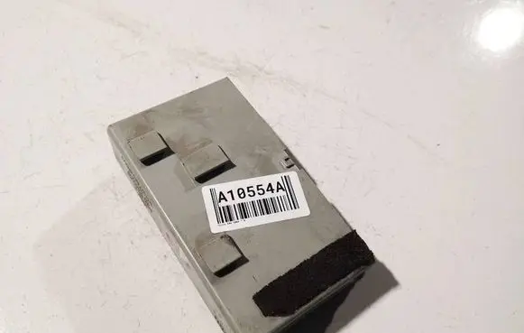 Volvo S40, V40 Alarm control unit/module 30889926 mb232300-8451