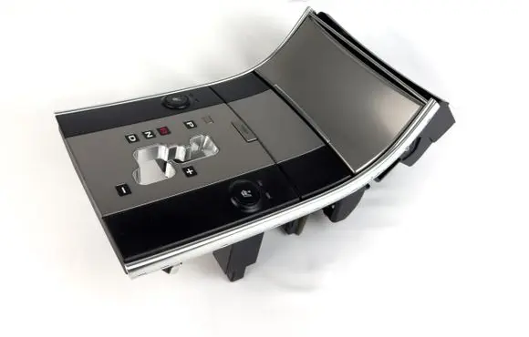 Hyundai ix 55 Center console 846503j640