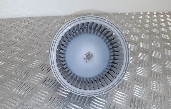 Renault Koleos I Heater fan/blower 3590