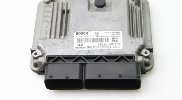 Hyundai ix35 Engine control unit/module 391012F250