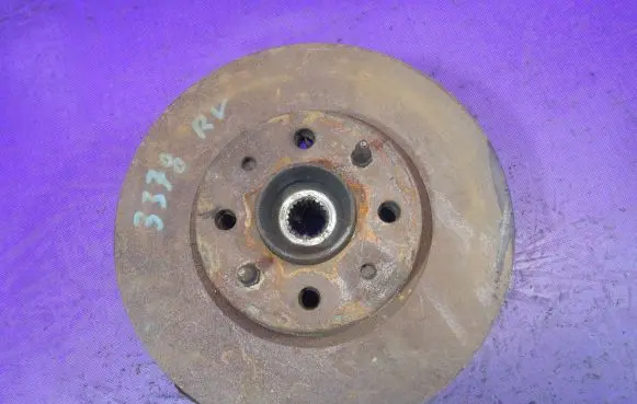 Fiat Albea Front wheel hub spindle knuckle