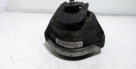 BMW 5 E60 E61 Engine mount bracket 6769874 586313A 15934612FR