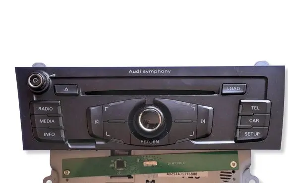 Audi A5 Sportback 8TA Radio/CD/DVD/GPS head unit 8T1035195AA CQEA1970G