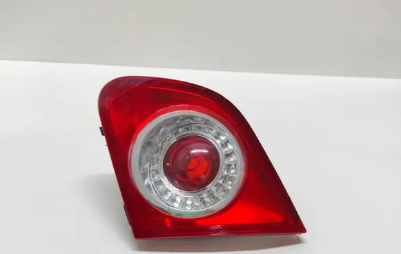 Volkswagen PASSAT B6 Tailgate rear/tail lights 3C5945094