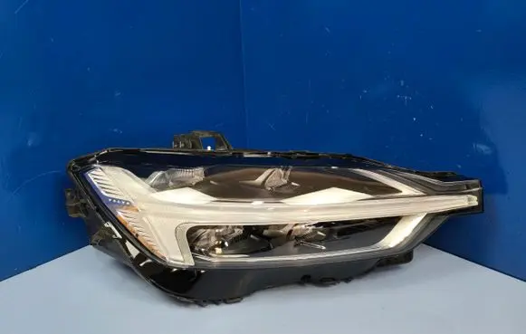Volvo XC60 Headlight/headlamp 31420412