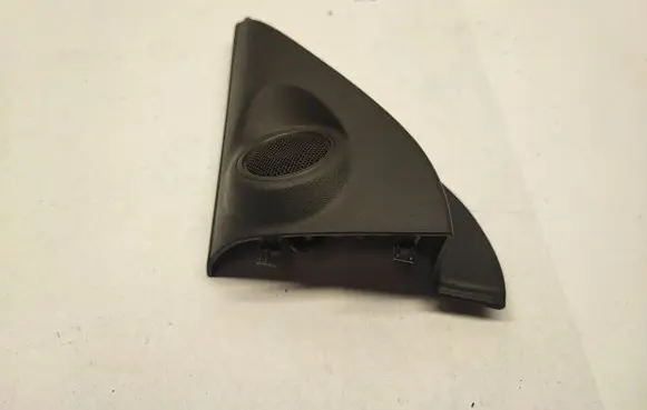 Mitsubishi Outlander Front door speaker 7221B587