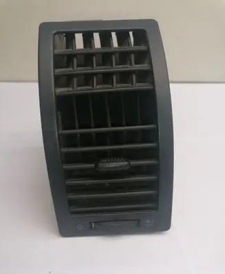 Volkswagen Polo IV 9N3 Dashboard side air vent grill/cover trim 6Q0819704